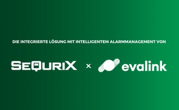 Schriftzug mit SequriX und evalink Logo auf grünem Hintergrund